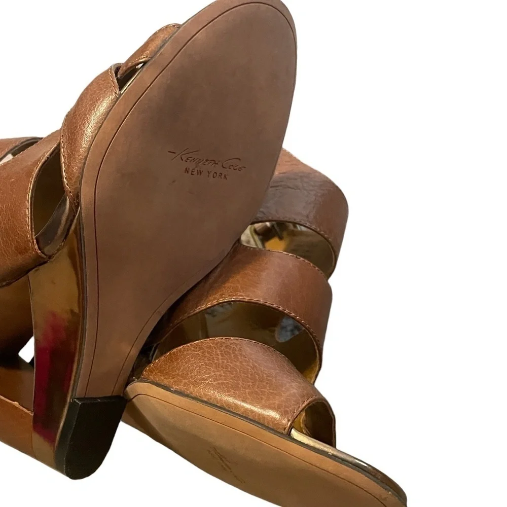 KENNETH COLE NY LEATHER BEIGE/LIGHT TAN PEEP TOE WEDGE HEEL WOMEN'S SZ 7.5M